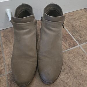 Stylish Brown Ankle Boots